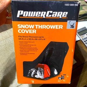 Snow thrower cover fits snow throwers up to 46.5 in Lx30.5 in W x 37 in H.